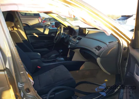 2009 Honda Accord 2.4 Lx z USA, uszkodzony, nr VIN 1HGCP26329A066578